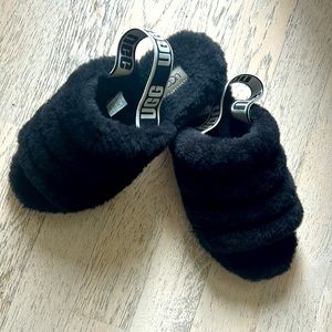 Authentic UGG slipper sandal
